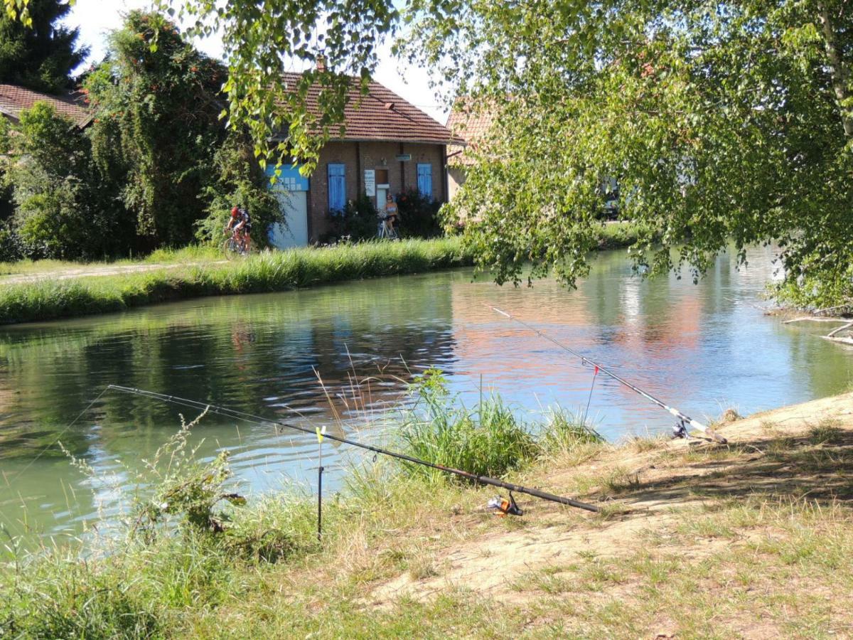 Du Canal Camping